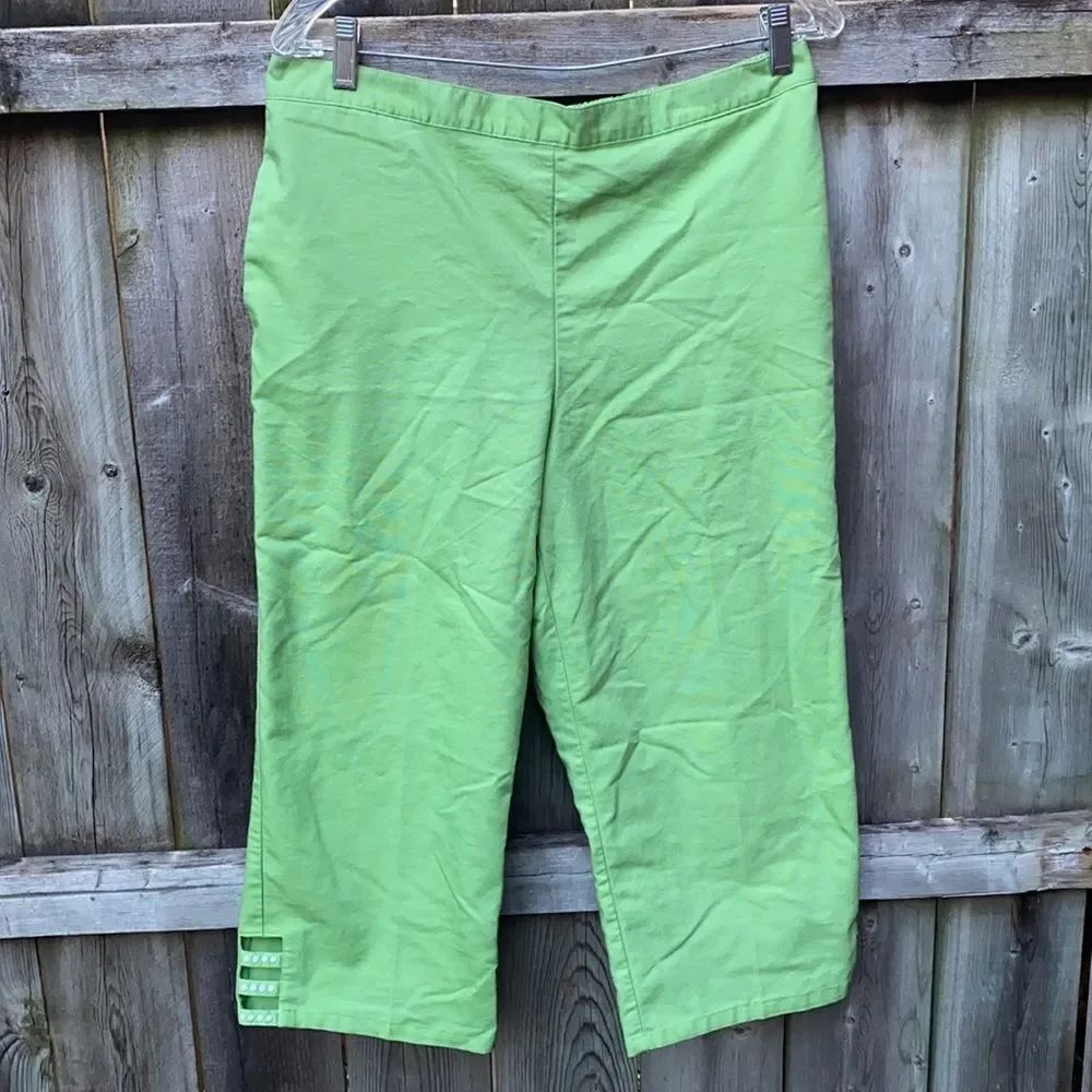 Alfred Dunner cut out capris sz. 12